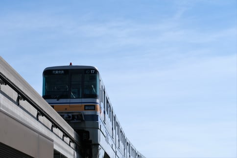 大阪メトロ ニュートラムの車内広告料金ガイド